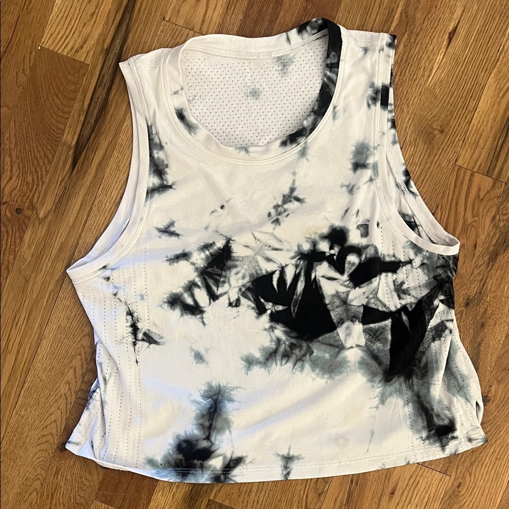 lululemon athletica Black and White Muscle Tee